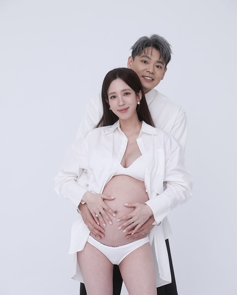 爱雅