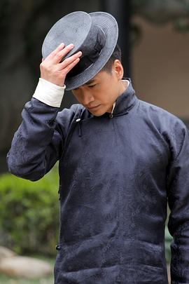 何晟铭