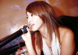 岩佐真悠子