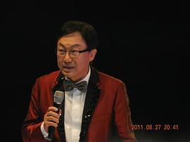 许冠文