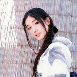 入山法子