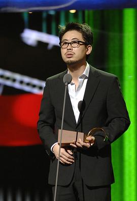 罗泓轸