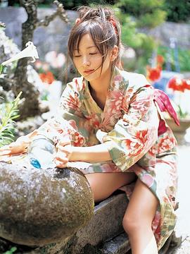 小松彩夏