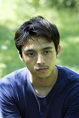 满岛真之介