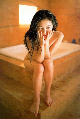 吉冈真由美