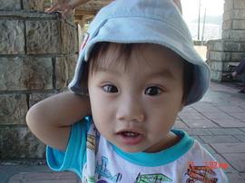 小小彬