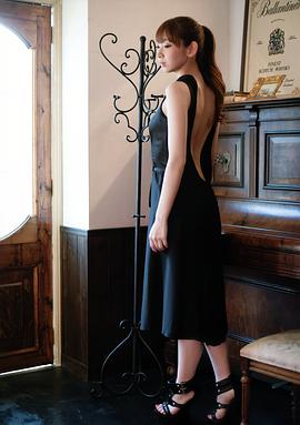 井上麻里奈