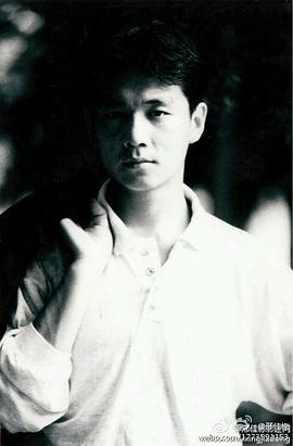邢佳栋