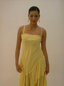 李基容