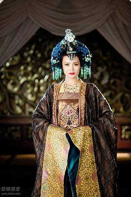 万美汐