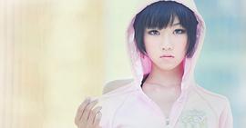 颜卓灵
