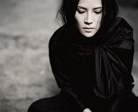 杨乃文