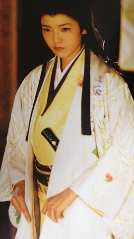 和央叶华
