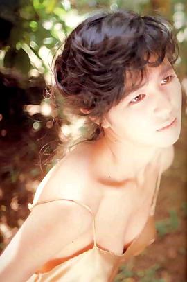 石野真子