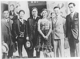 罗明佑