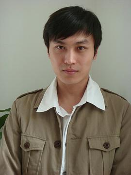 杨紫茳