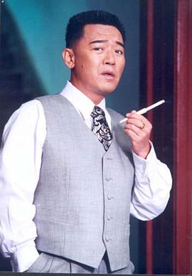 李立群