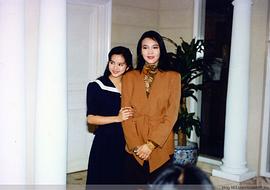 郑裕玲