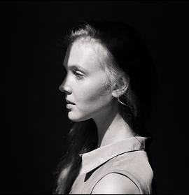 伊索尔达·戴查克