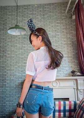 包文婧