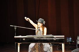 牧野由依