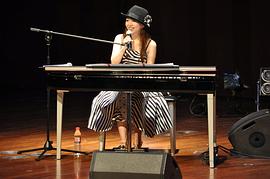 牧野由依