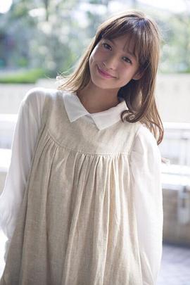 野崎萌香