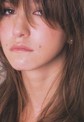 藤井莉娜