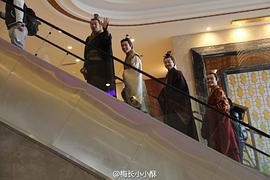 刘奕君