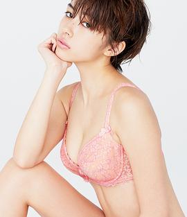 佐久间由衣