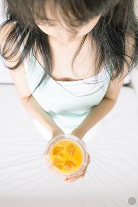 苼楠塔茬·塔纳潘披散