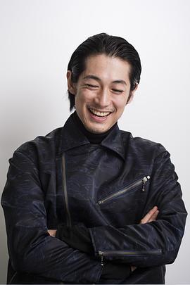 藤冈靛