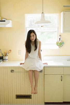 山口麻友