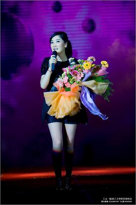 杨魏玲花