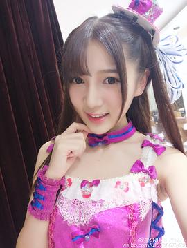 严佼君