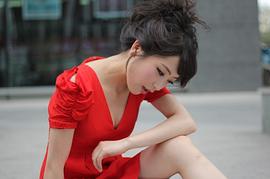 费伟妮