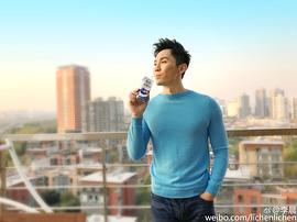 李晨