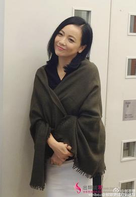 邓萃雯
