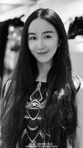 娄艺潇