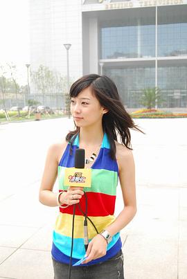 李七月