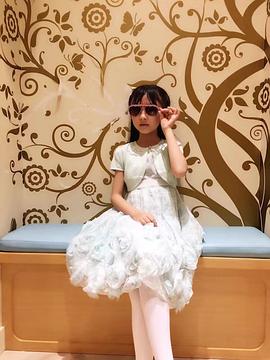 周漾玥