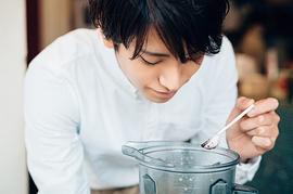 黑羽麻璃央