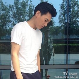 靳东