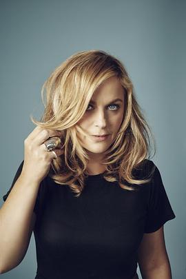 艾米·波勒