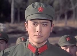 卢君