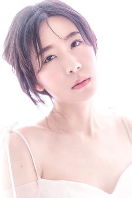 黄靖芯