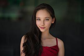 克洛依·盖伊