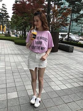 刘真