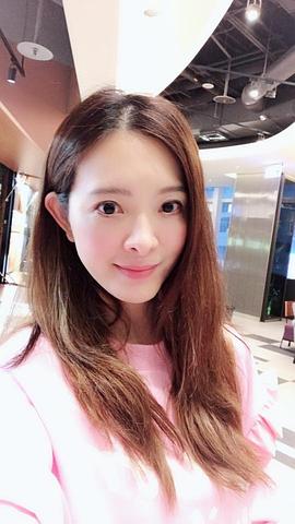 刘真