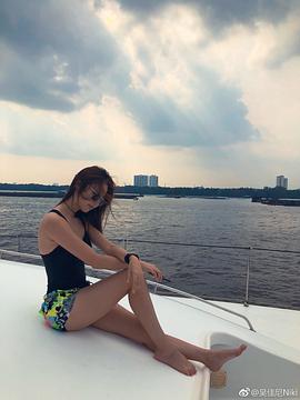 吴佳尼